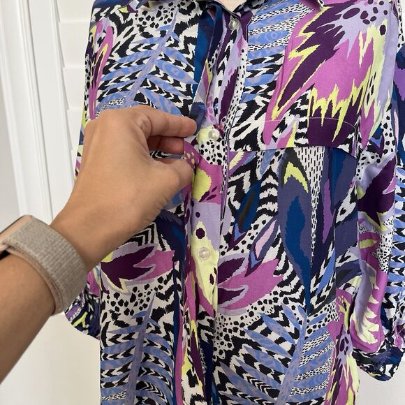 Marie Oliver Multiprint Boxy Button Front Blouse Size XS, silk blend, 1/2 sleeve - Picture 5 of 8